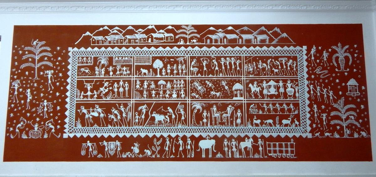 Saura Idital wall painting showing the Tree of Life motif